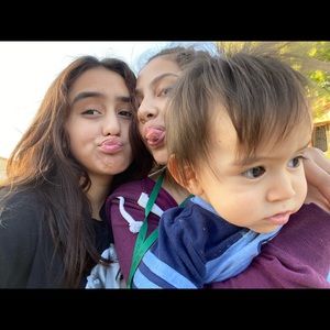 Meet your Posher, Reyna